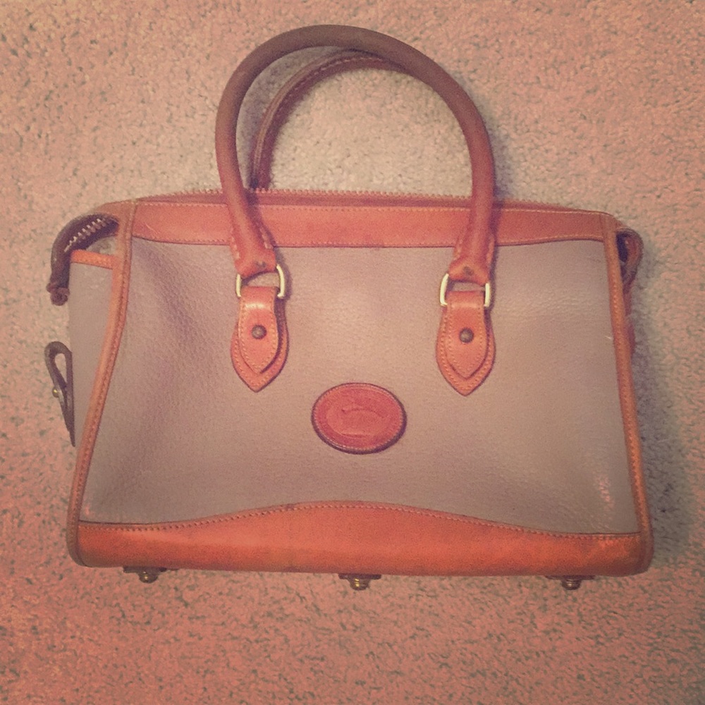 Dooney bourke leather vintage bag purse